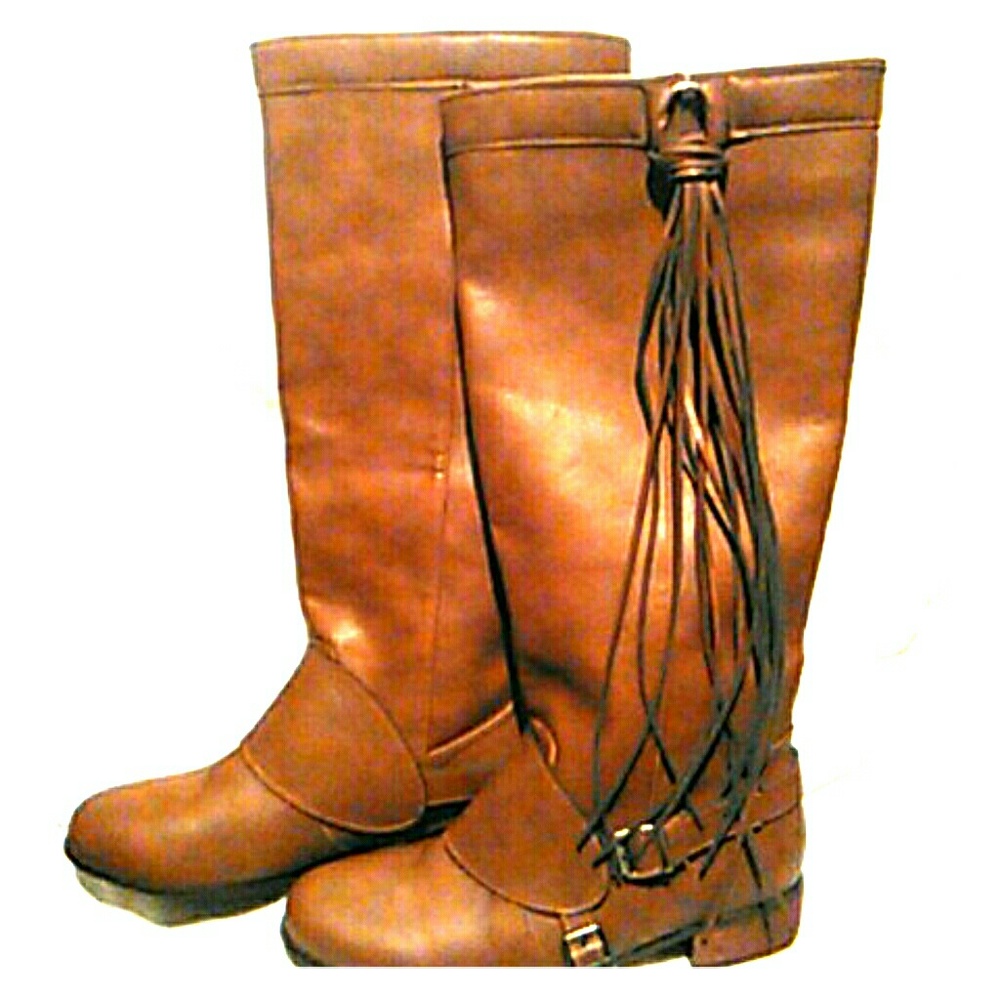 Side Tassel Fringe accent Brown Boots.